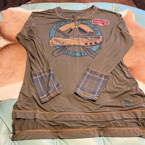 HiLo long sleeve tee